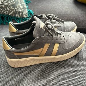 Gola Sneakers